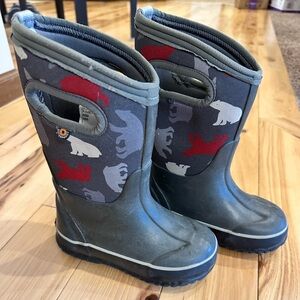 Kids Bogs Boots toddler size 10